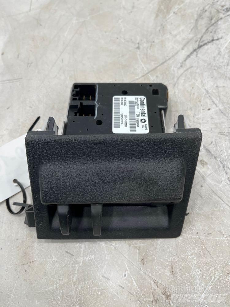 RAM 5500 Cabine e interni
