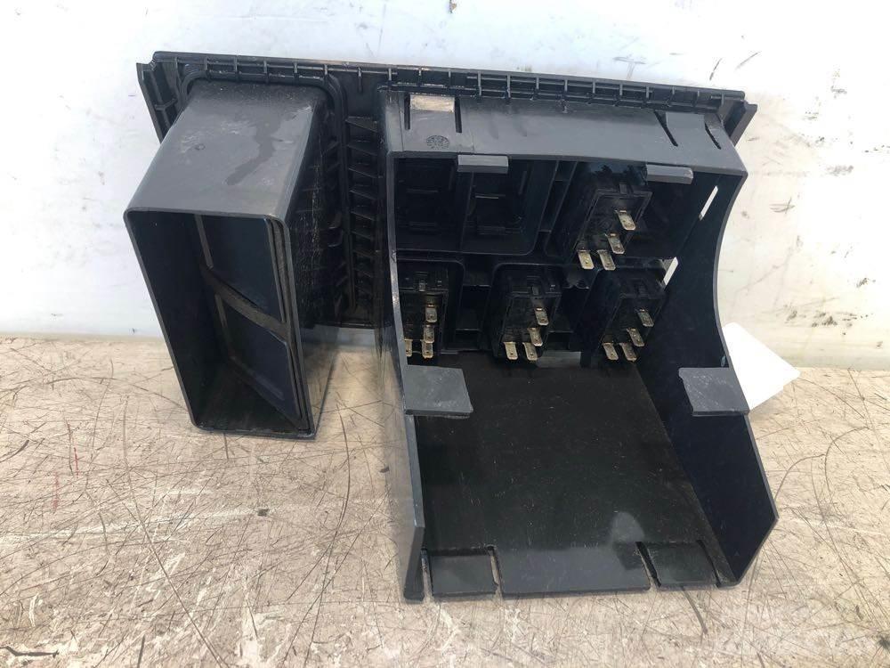 Volvo VNL Componenti elettroniche