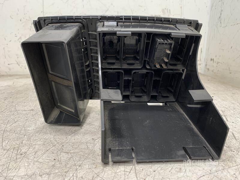 Volvo VNL Componenti elettroniche