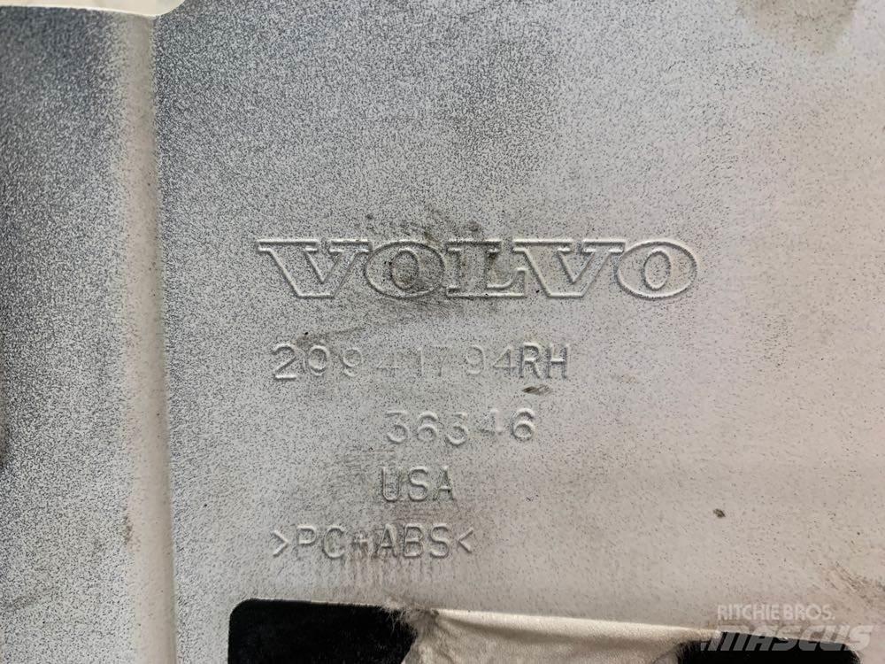 Volvo VNL Cabine e interni