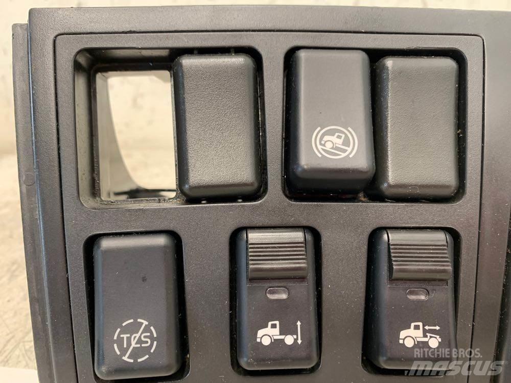 Volvo VNL Componenti elettroniche