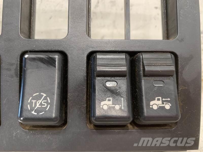 Volvo VNL Componenti elettroniche