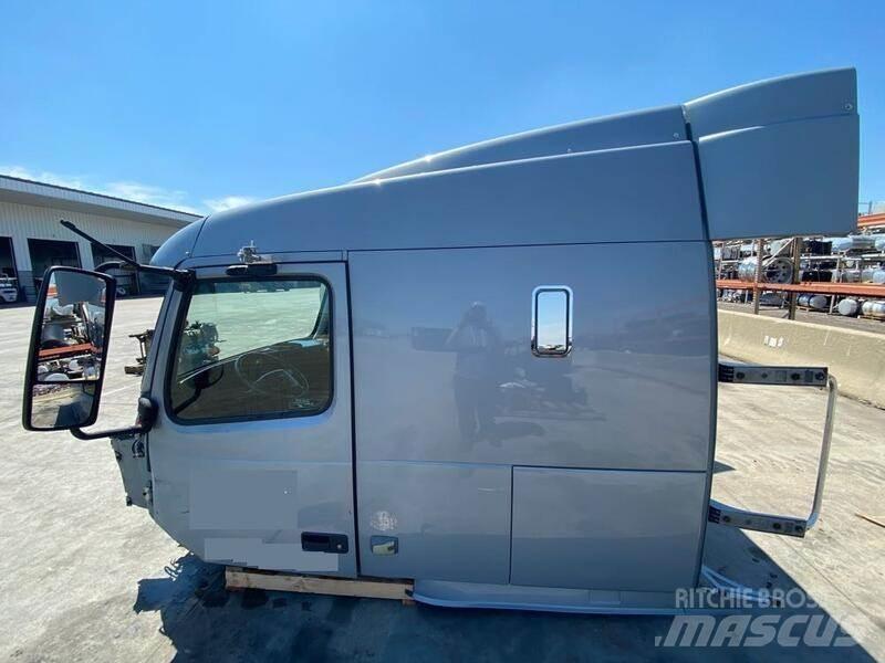 Volvo VNL Cabine e interni