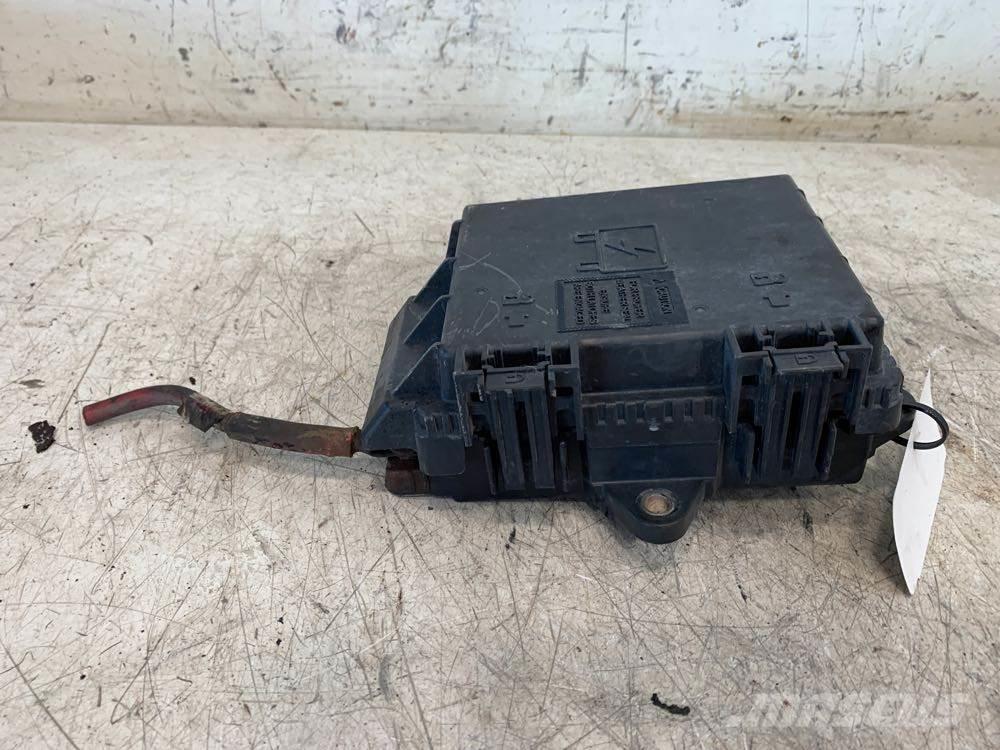 Volvo VNL Componenti elettroniche