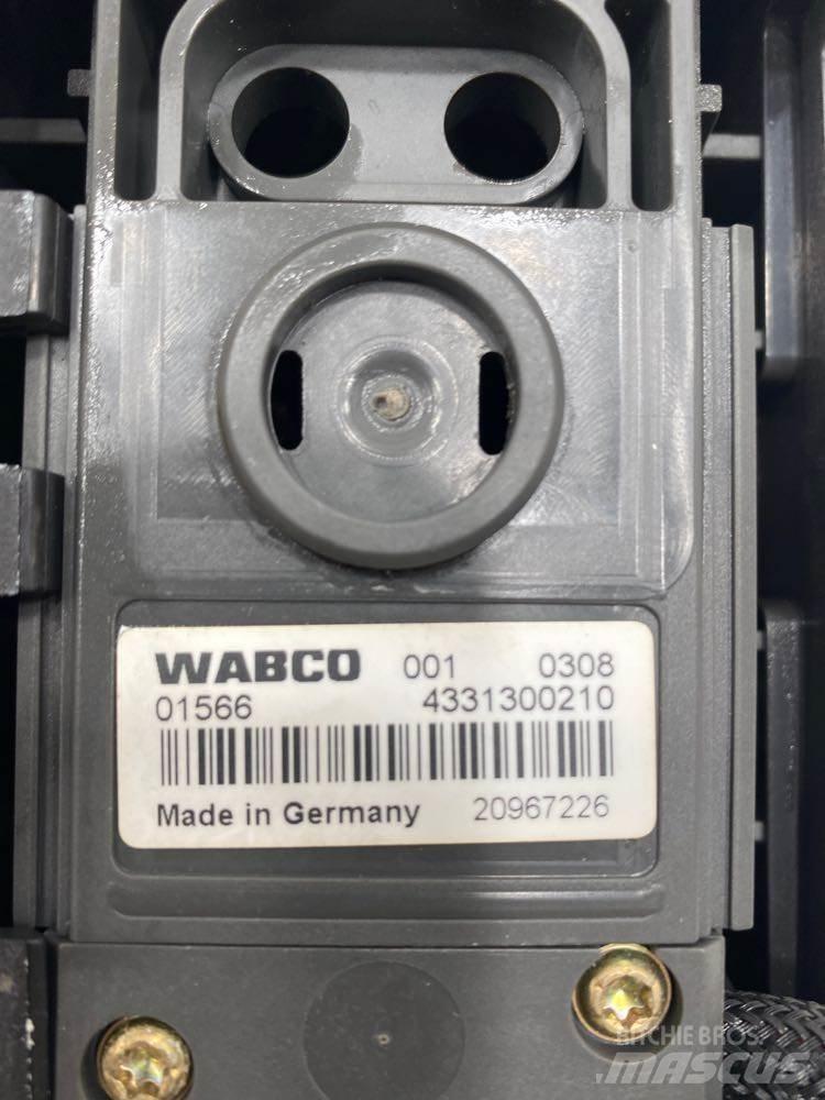 Volvo VNL Componenti elettroniche
