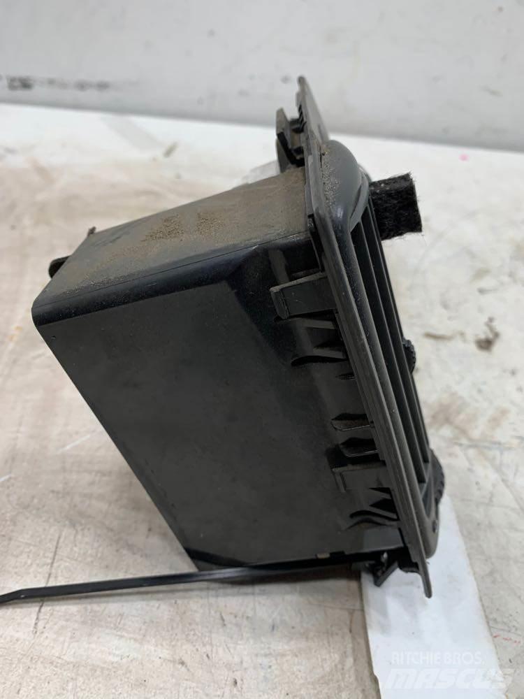 Volvo VNL Componenti elettroniche
