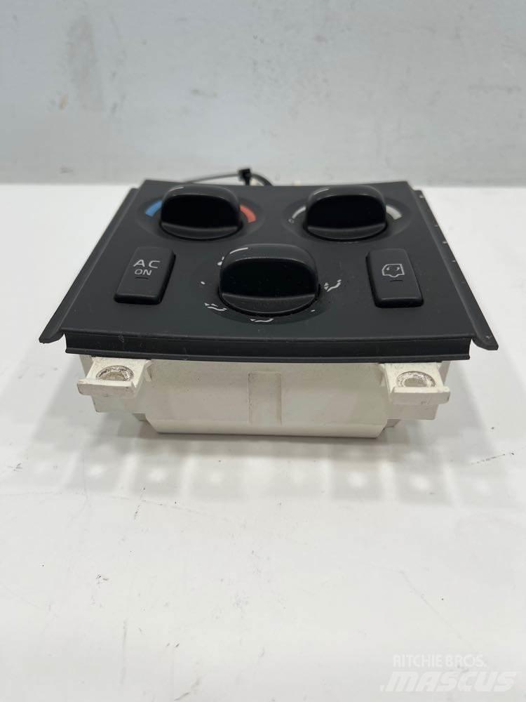 Volvo VNM Componenti elettroniche