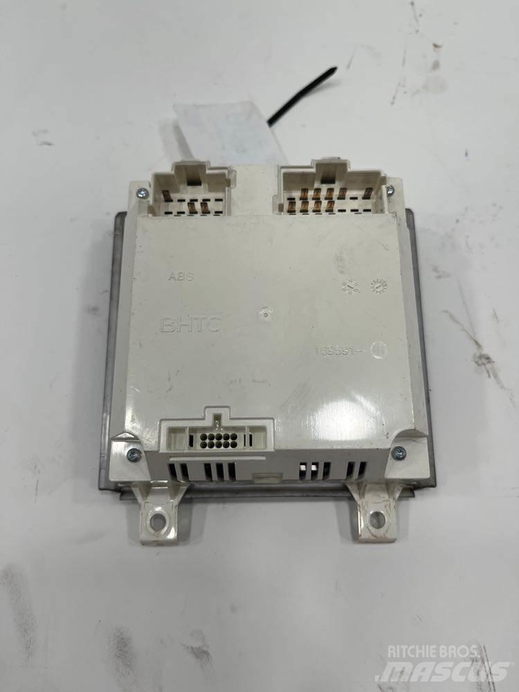 Volvo VNM Componenti elettroniche