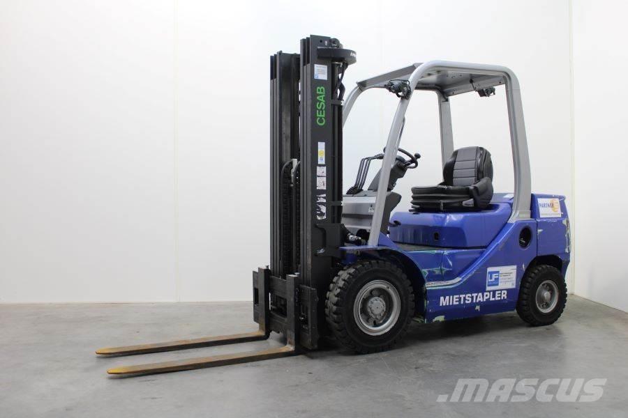 Cesab M 325 D Carrelli elevatori diesel