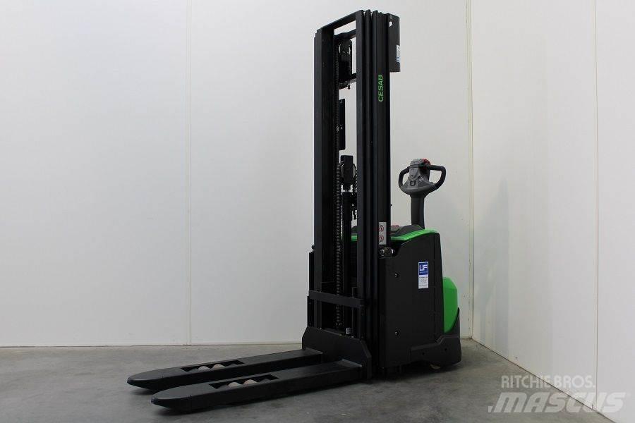 Cesab S 214 L / 445 Transpallet uomo a terra