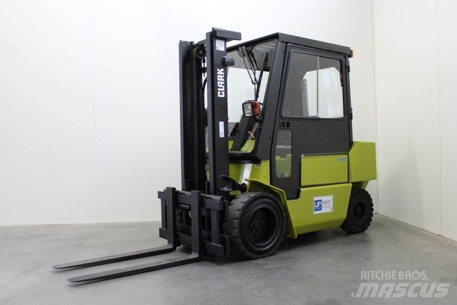 Clark DPM 30 Carrelli elevatori diesel