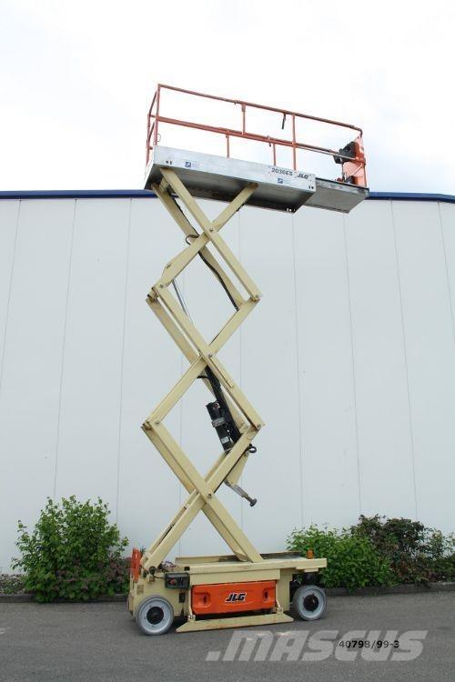 JLG 2030 ES Piattaforme a pantografo