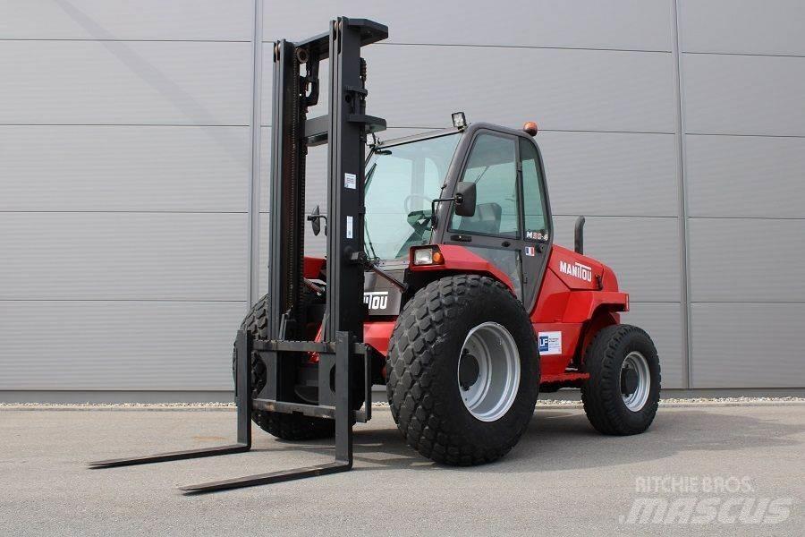 Manitou M 30-4 Elevatore per esterni