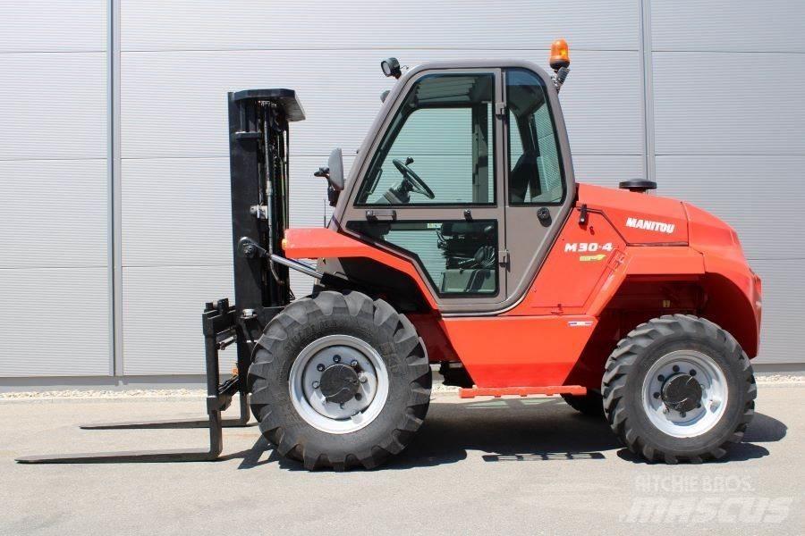 Manitou M 30-4 Elevatore per esterni