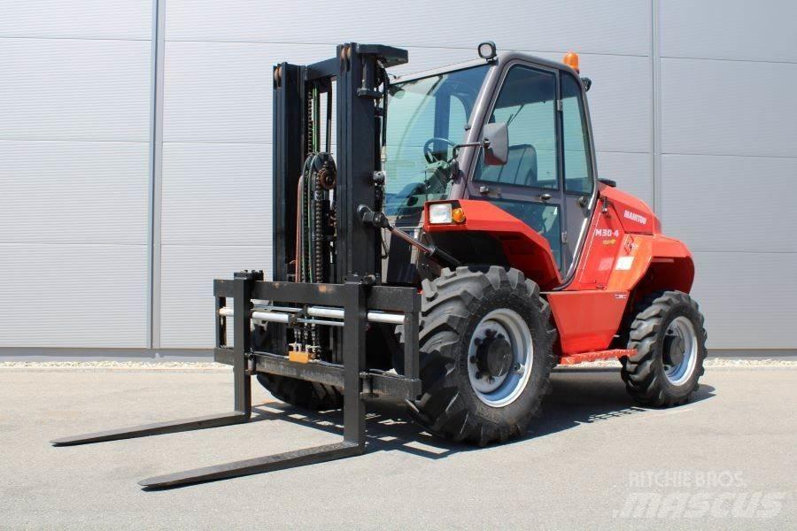 Manitou M 30-4 Elevatore per esterni