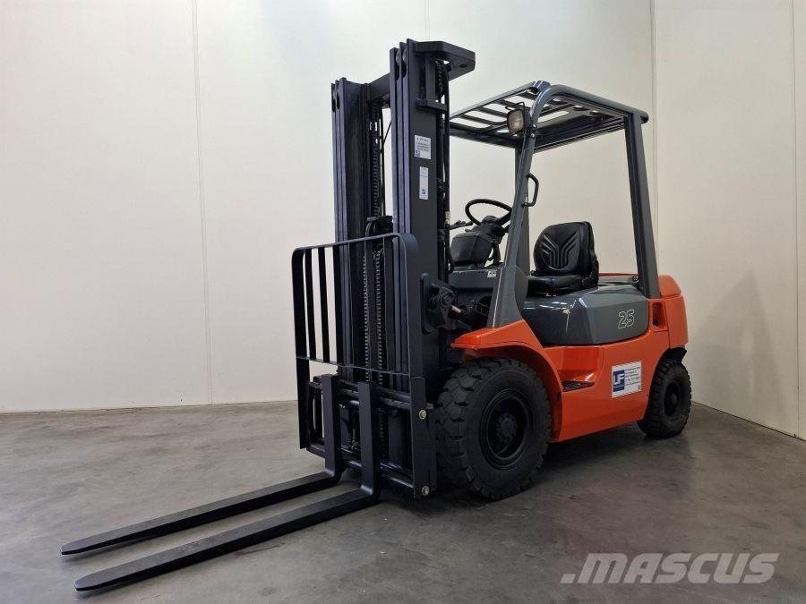 Toyota 62-7FDF25 Carrelli elevatori diesel