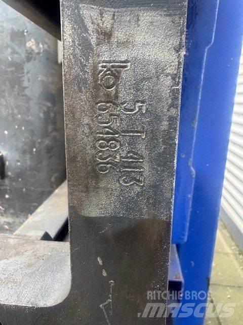 Kaup 5T 413 Pinze per balle
