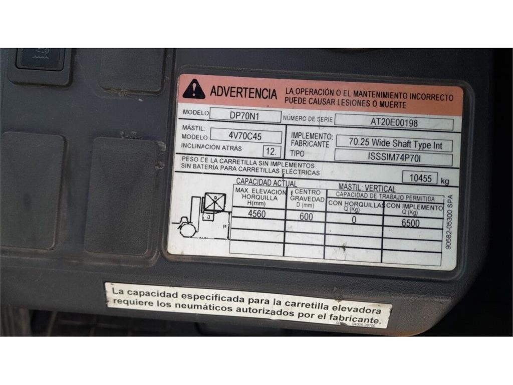 CAT DP70N1 Elevatore per esterni
