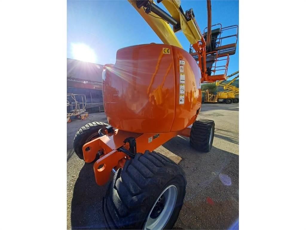 JLG 450AJ Piattaforme a braccio articolato
