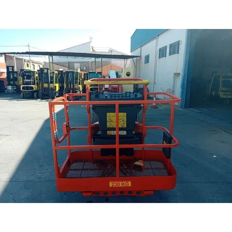 JLG E450AJ Piattaforme a braccio articolato