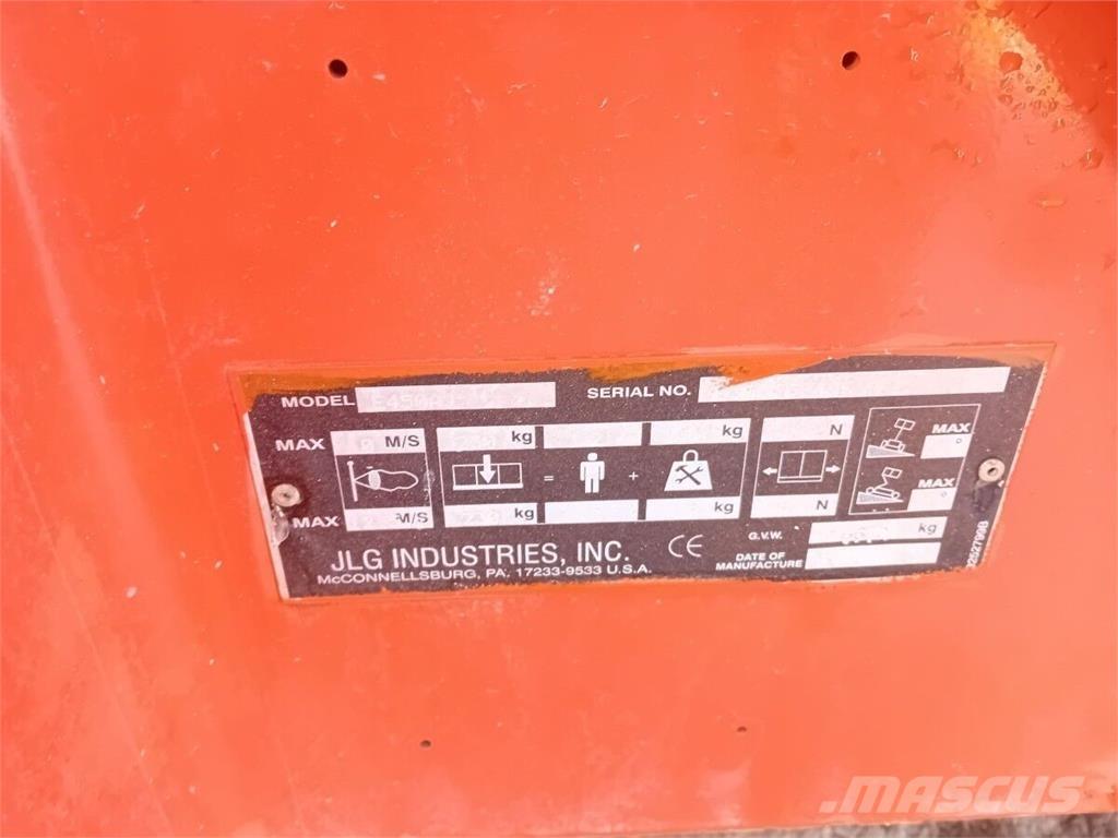 JLG E450AJ Piattaforme a braccio articolato