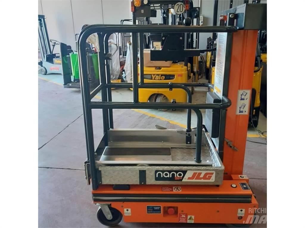 JLG NANO SP Sollevatori verticali