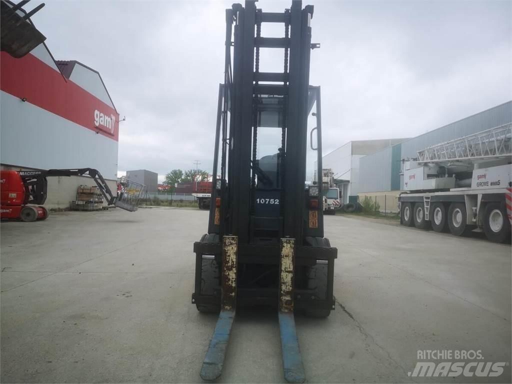 OM XE40 Carrelli elevatori elettrici