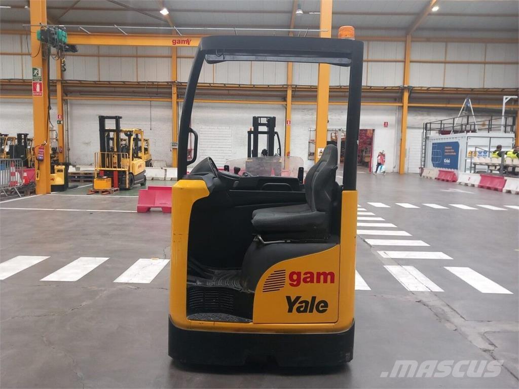 Yale MR14 Carrello retrattile