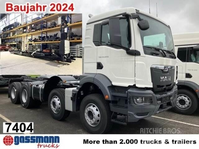 MAN 41.440 8x4 BB Camion con gancio di sollevamento