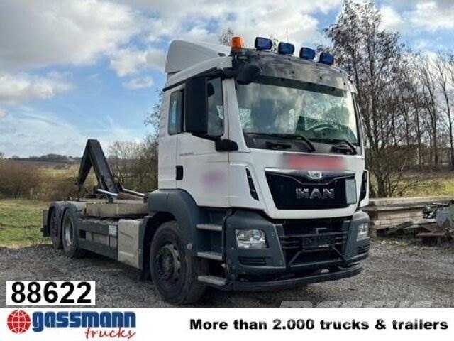 MAN TGS 26.440 6x2 BL Camion con gancio di sollevamento