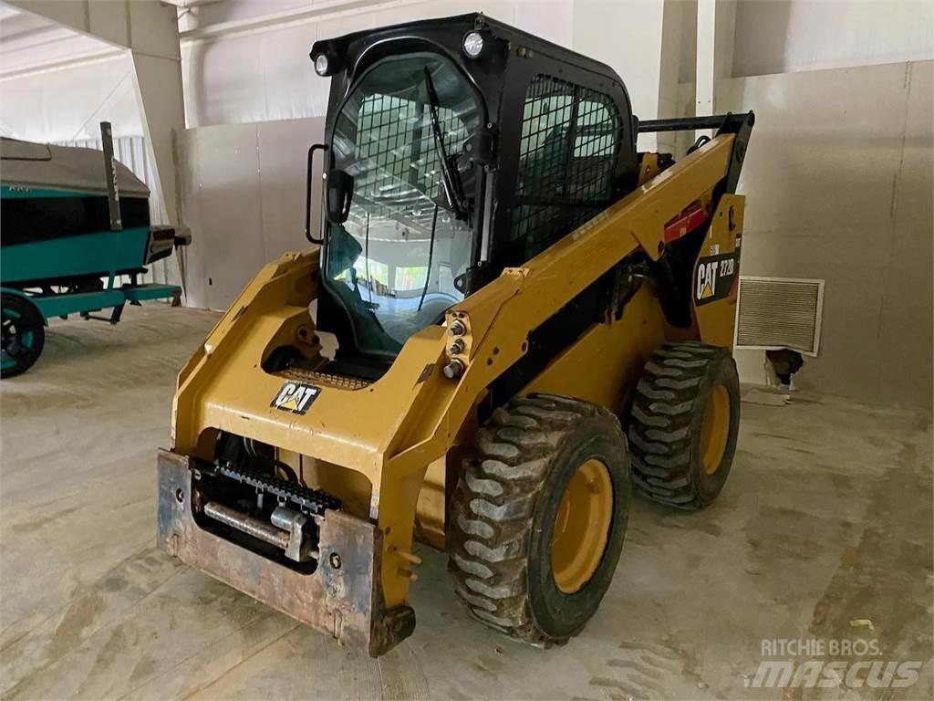 CAT 272D2 Mini Pale Gommate