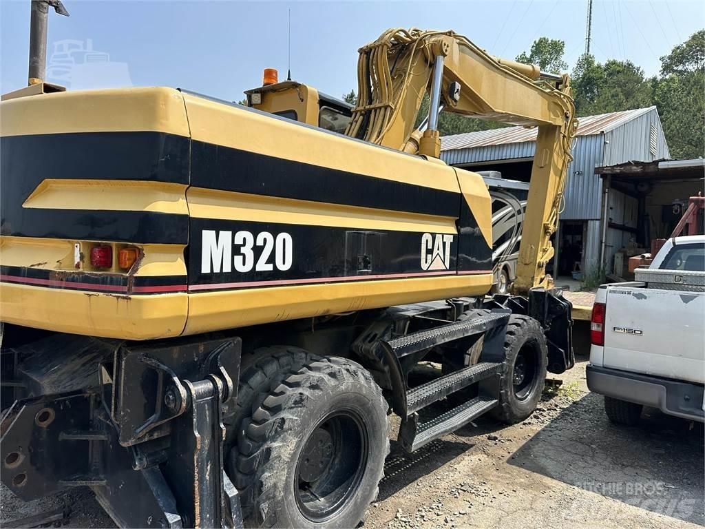CAT M320 Escavatori cingolati