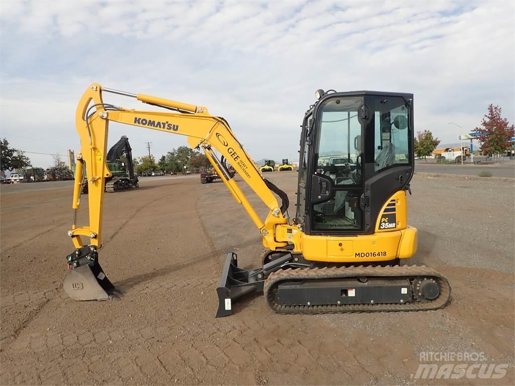 Komatsu PC35MR-5 +1 Escavatori cingolati