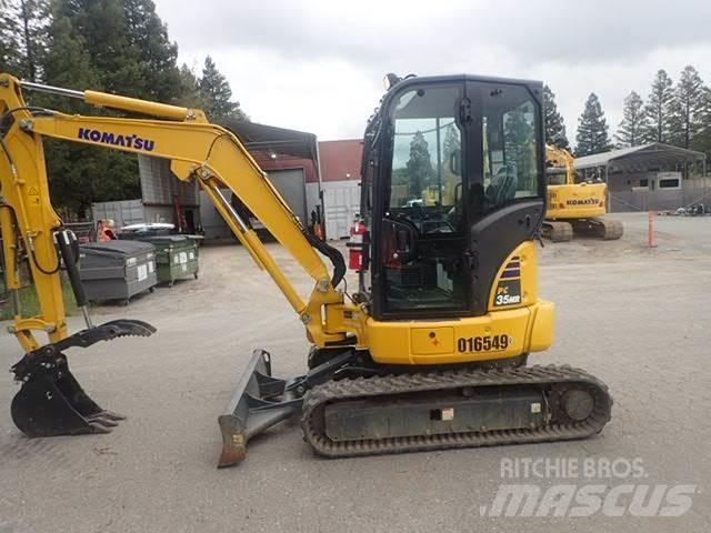 Komatsu PC35MR-5 +1 Escavatori cingolati