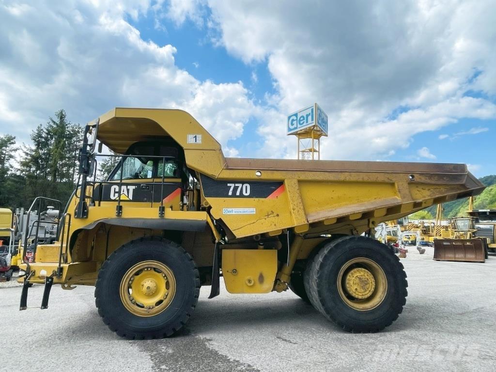 CAT 770 Dumpers articolati