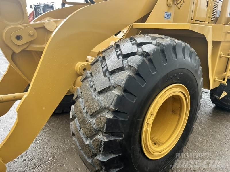 CAT 950 F Series I Pale gommate