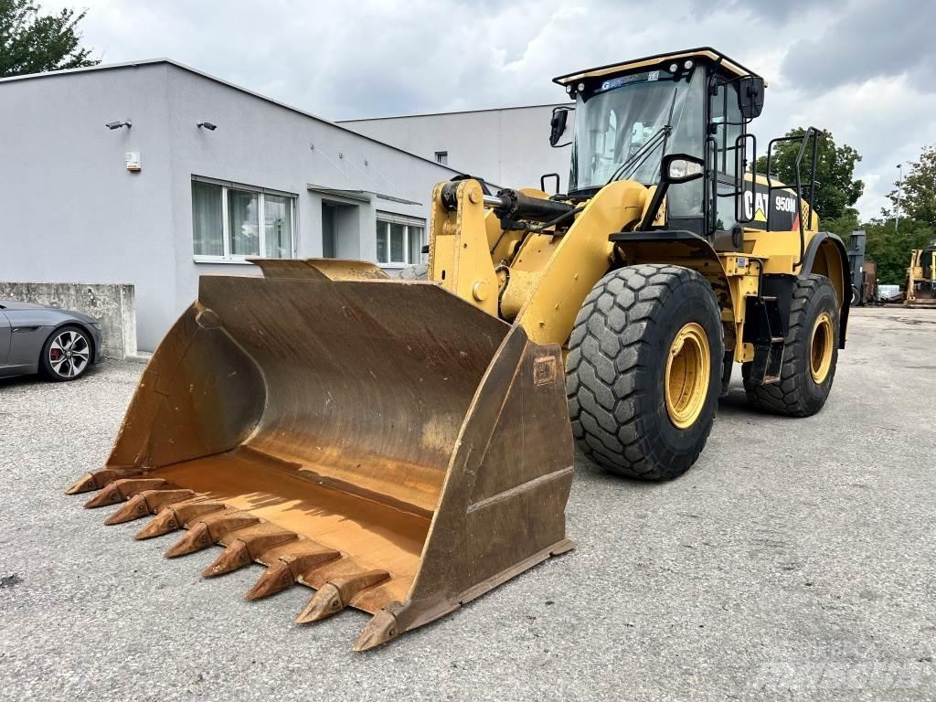 CAT 950 M Pale gommate
