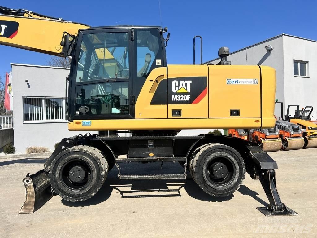 CAT M 320 F Escavatori gommati
