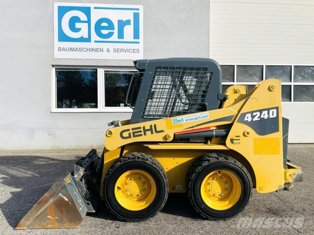 Gehl SL4240 Mini Pale Gommate