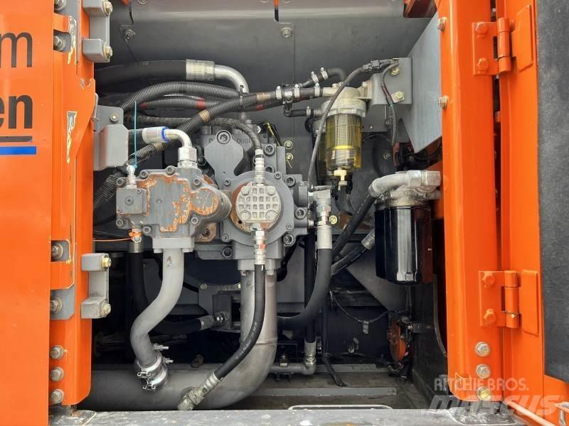 Hitachi ZX 520 LCH-5 Escavatori cingolati