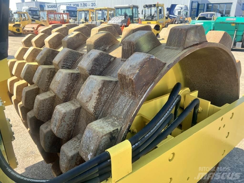 JCB Vibromax W 1402 PD Rulli monotamburo