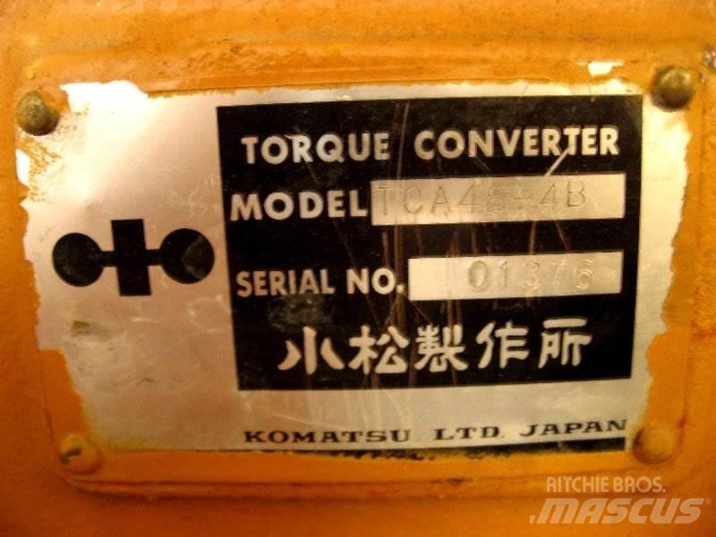 Komatsu HD325-3 Getriebe Altri componenti