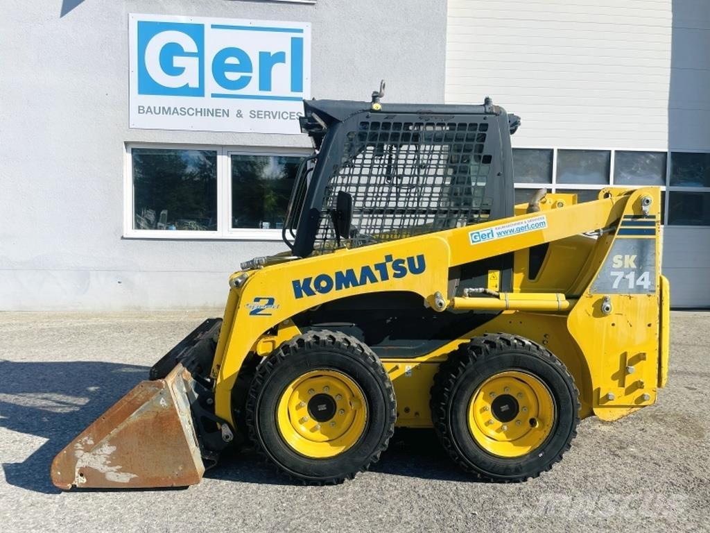 Komatsu SK714 Mini Pale Gommate