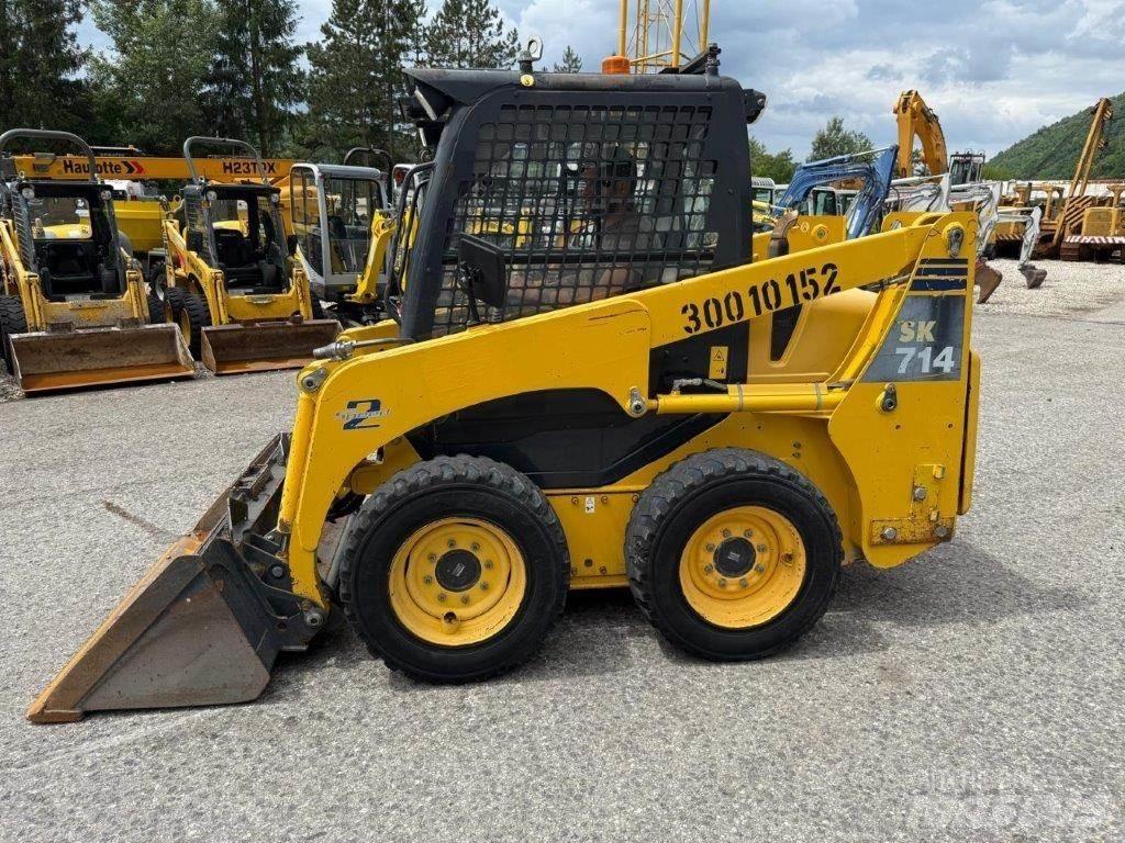 Komatsu SK714-5 Mini Pale Gommate