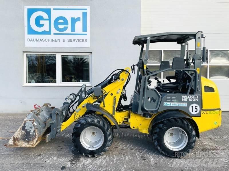 Neuson WL20E Pale gommate