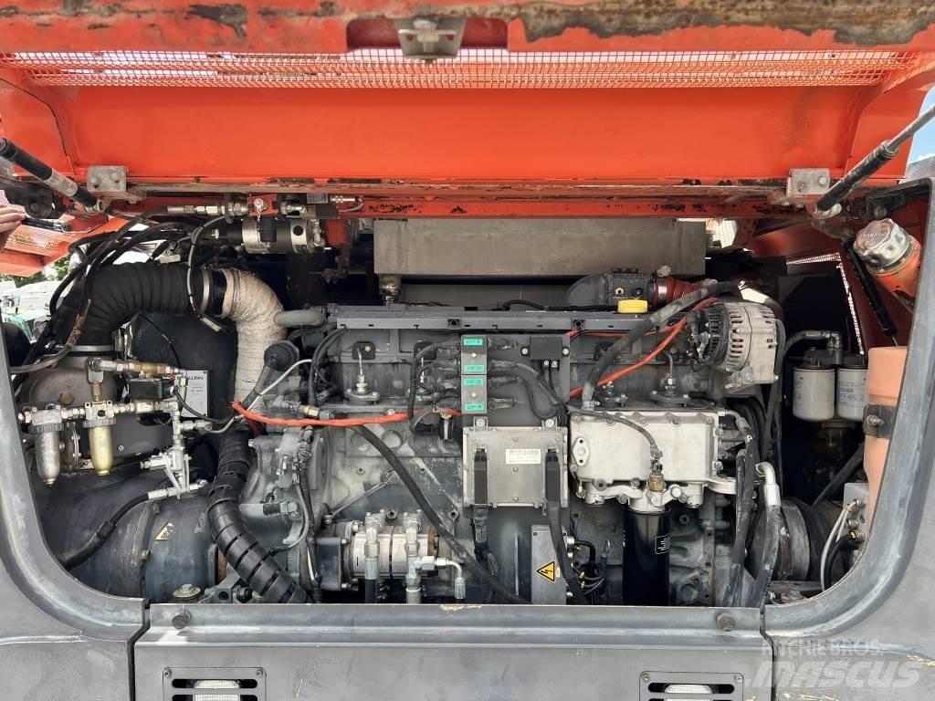Sandvik DI 200 Perforatrici