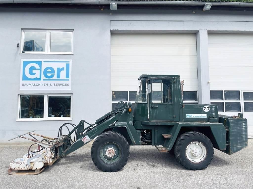 Schaeff ZL8 Pale gommate
