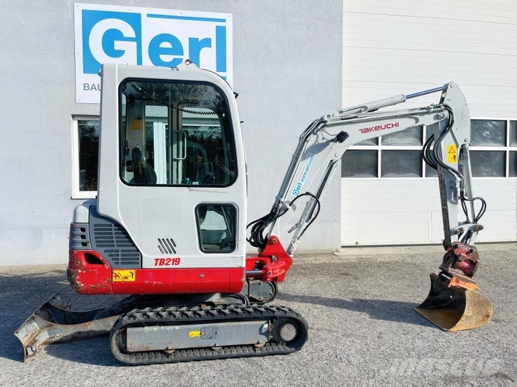 Takeuchi TB219 Miniescavatori