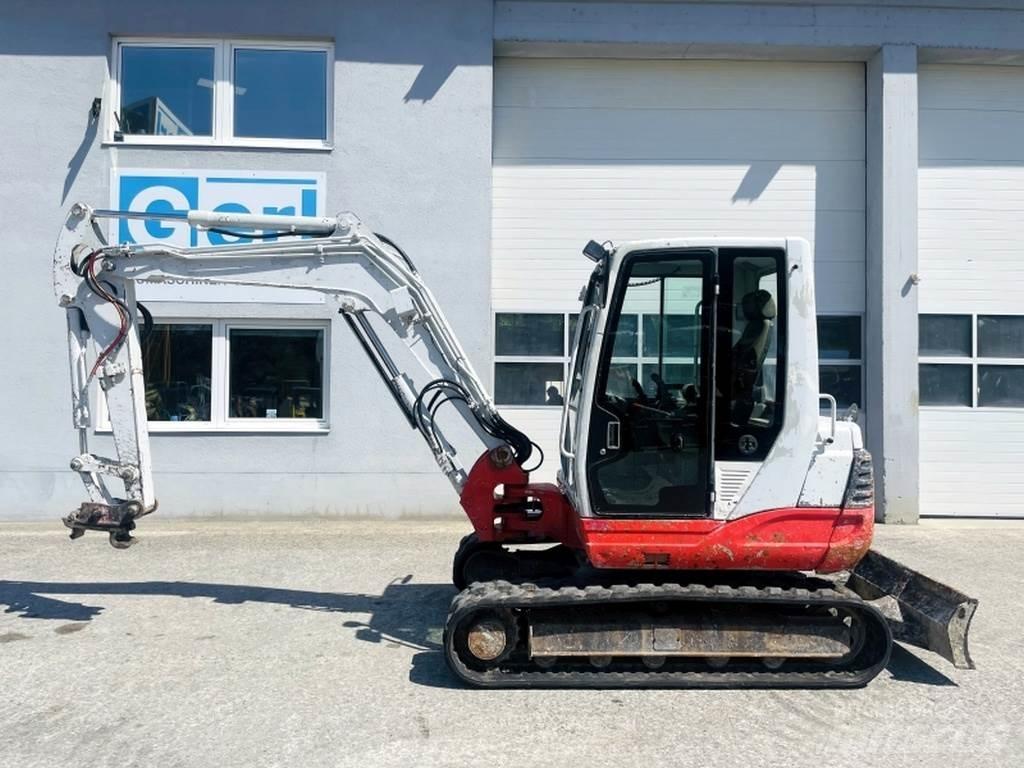 Takeuchi TB250 Miniescavatori