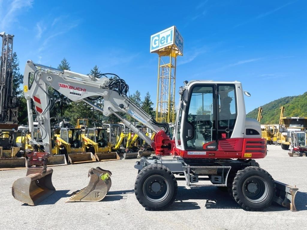 Takeuchi TB295W Escavatori gommati
